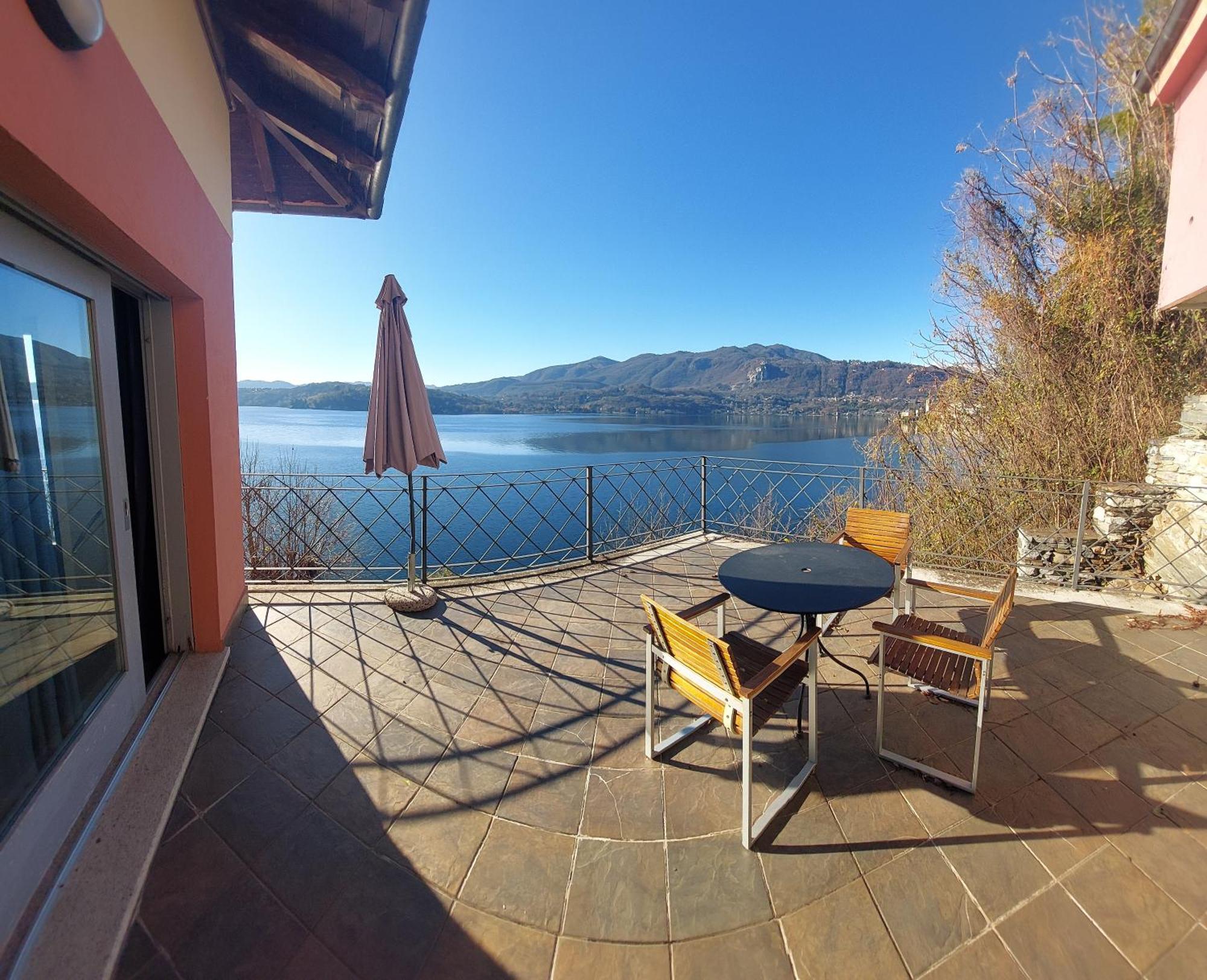 Casa Sul Lago Orta オルタ・サン・ジューリオ エクステリア 写真