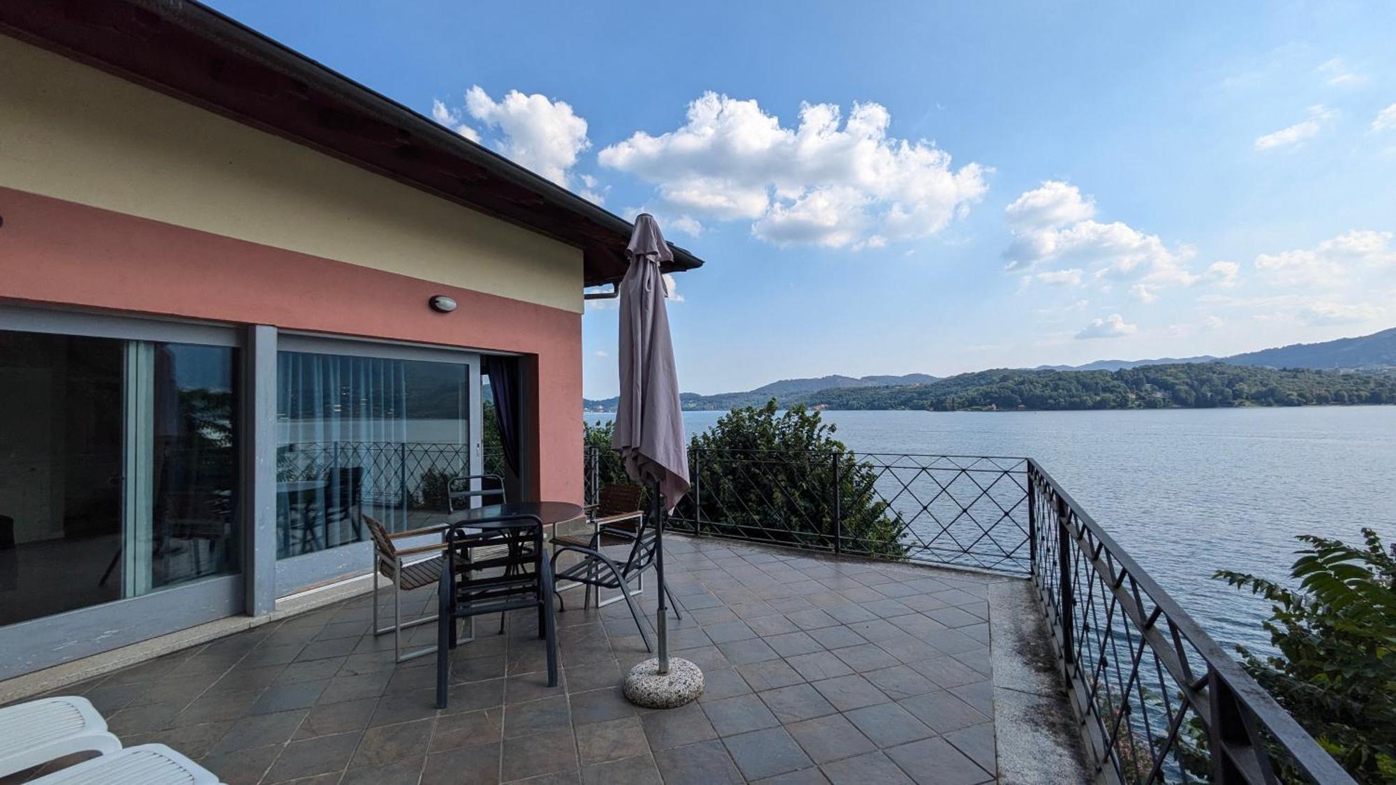 Casa Sul Lago Orta オルタ・サン・ジューリオ エクステリア 写真