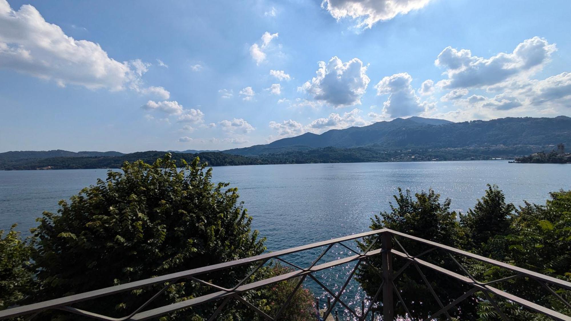 Casa Sul Lago Orta オルタ・サン・ジューリオ エクステリア 写真