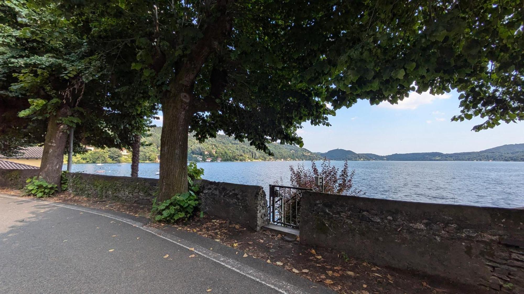 Casa Sul Lago Orta オルタ・サン・ジューリオ エクステリア 写真