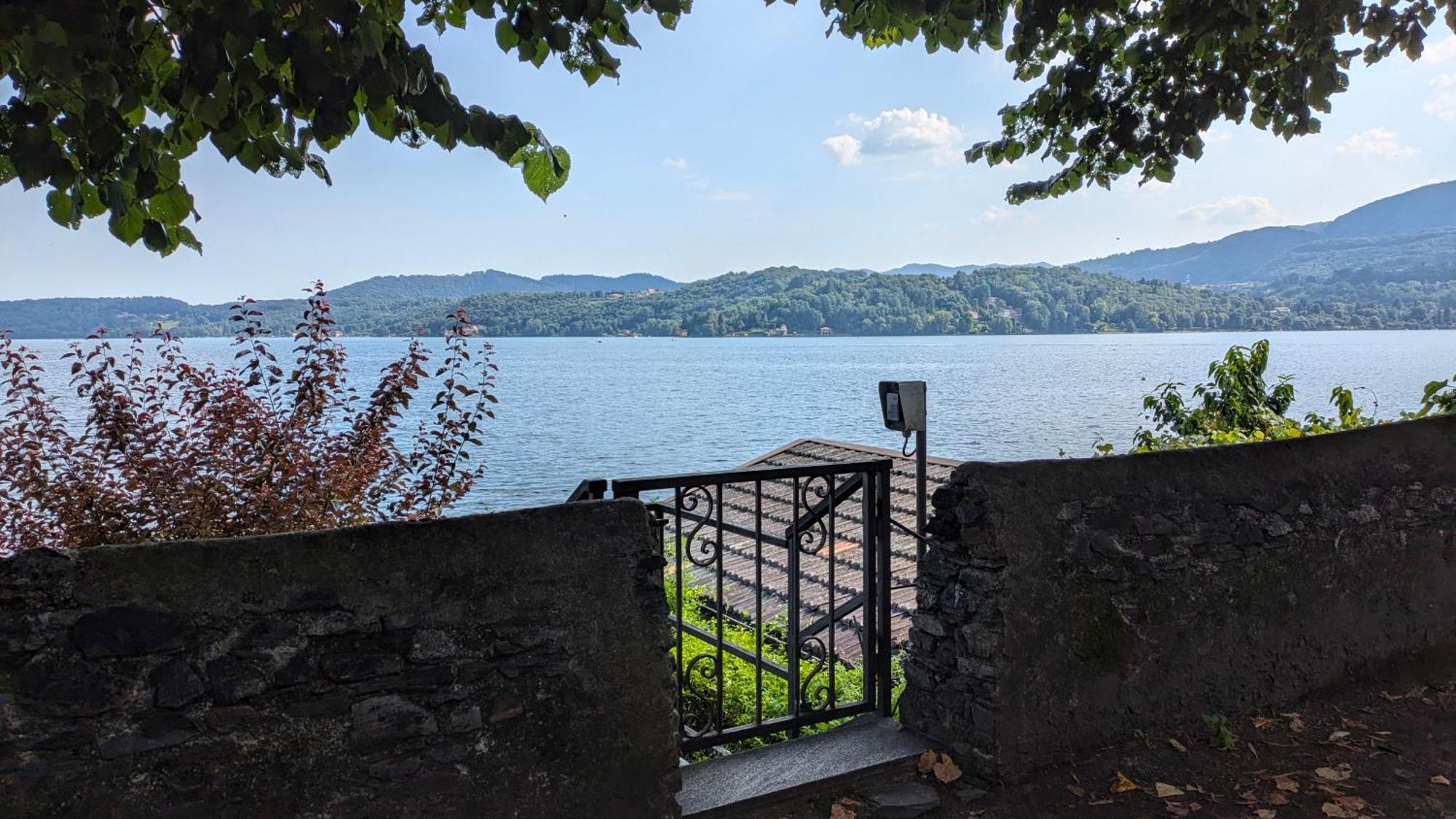 Casa Sul Lago Orta オルタ・サン・ジューリオ エクステリア 写真